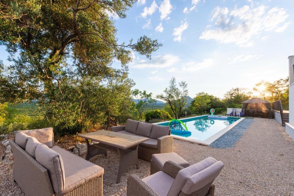 La Finca Olivetree Katuni エクステリア 写真
